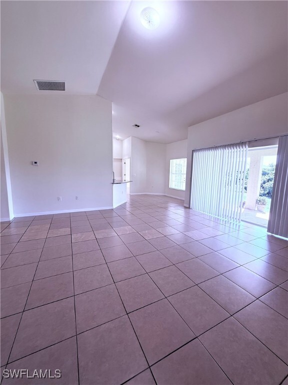 Building Photo - 2807 26th St SW