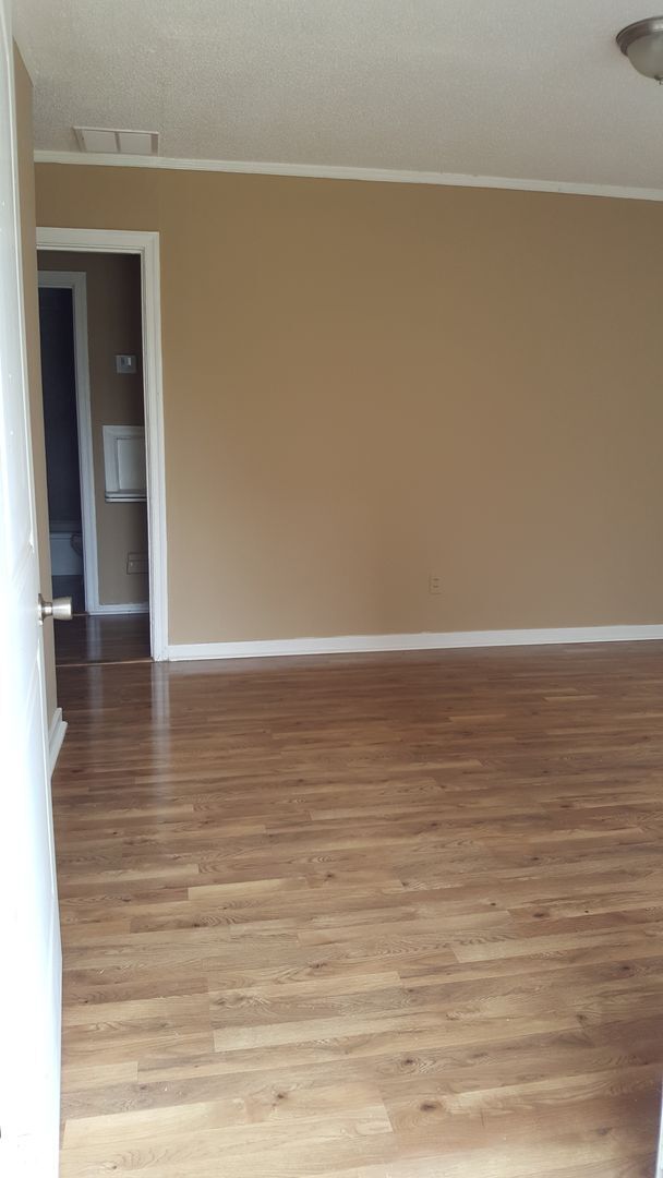 Foto del edificio - 1390 Grand St