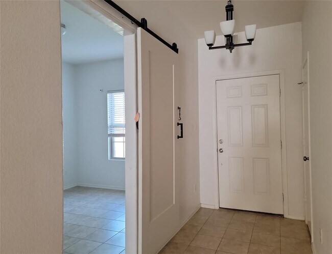 Building Photo - 21609 Windmill Ranch Ave