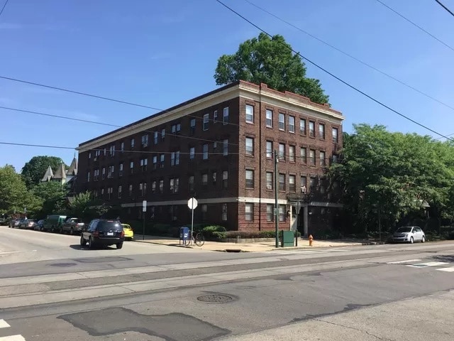 Building Photo - 4725 Chester Ave