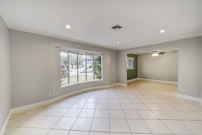 Foto del edificio - 5322 Rutherglenn Dr