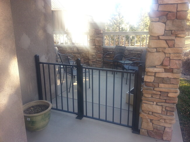 Patio Gate - 688 Sherman St