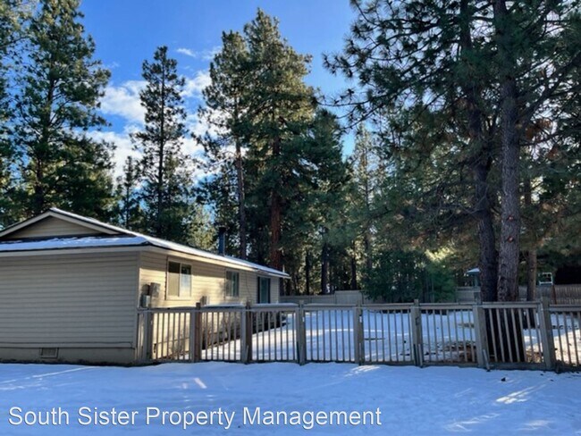 Building Photo - 3 br, 1 bath House - 69229 Singletree