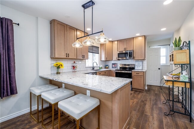 Foto del edificio - 207 W Ivy St