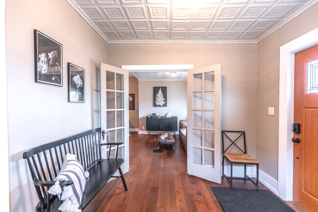 Foto del edificio - 115 Niagara Ave