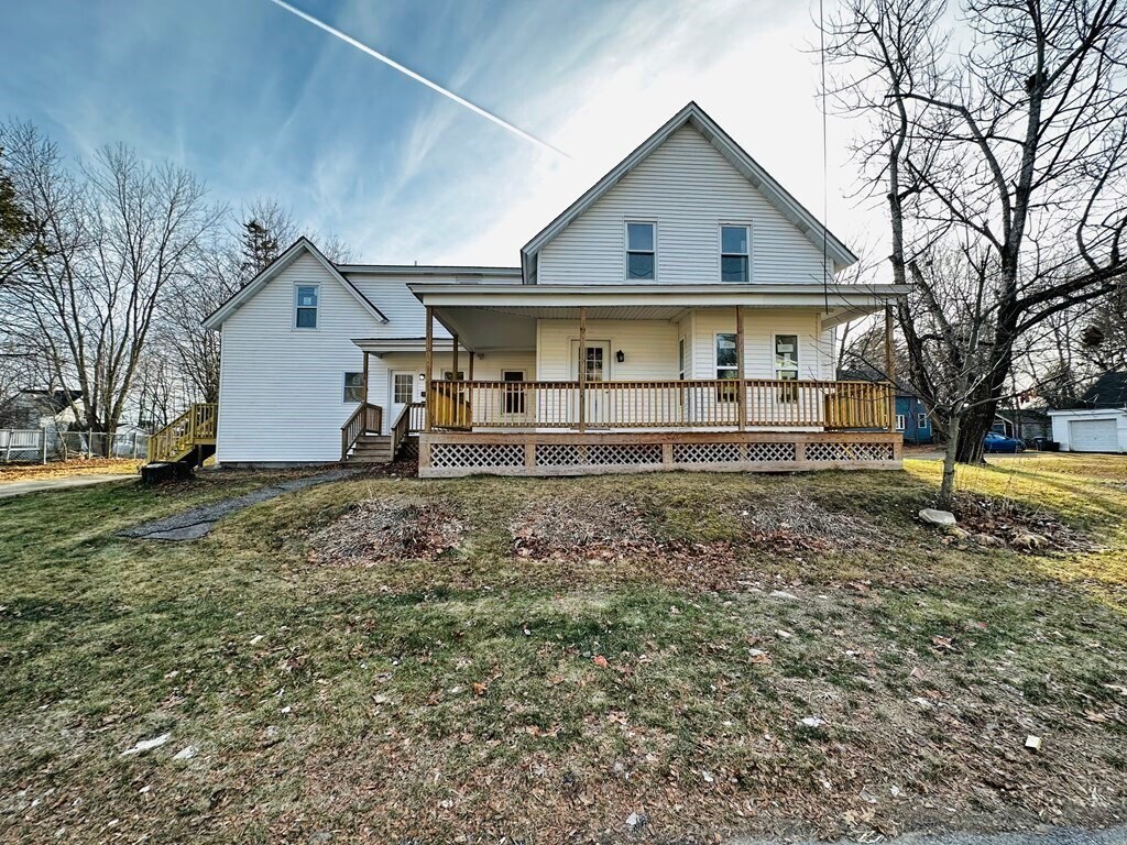 176 Mill St, Winchendon, MA 01475 Townhome Rentals in Winchendon MA