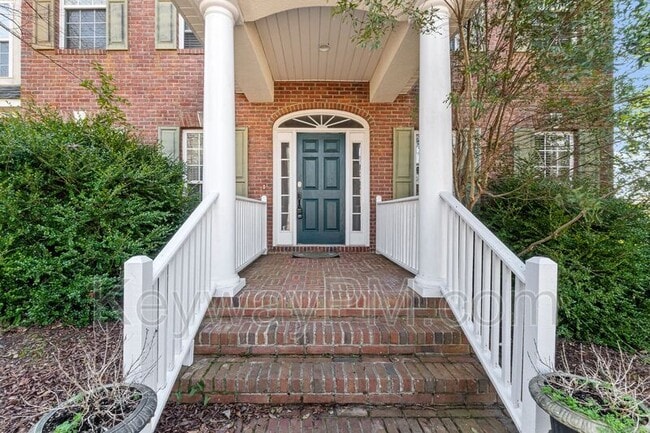 Foto del edificio - 529 John Fox Run