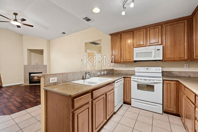 Foto del edificio - 1544 Emily Ct
