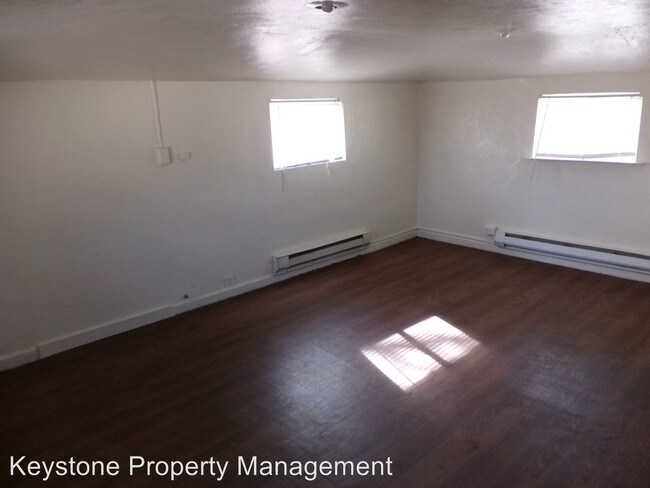 Foto del edificio - 1924 E 5th St