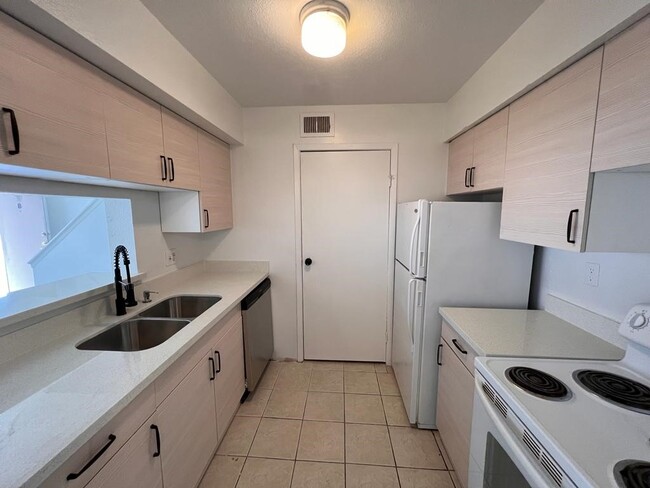 Building Photo - 12606 Ashford Meadow Dr