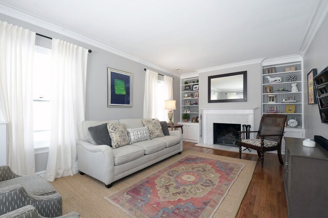 Building Photo - 273 Lincolnwood Rd