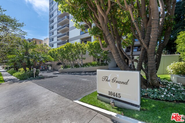 Foto del edificio - 10445 Wilshire Blvd