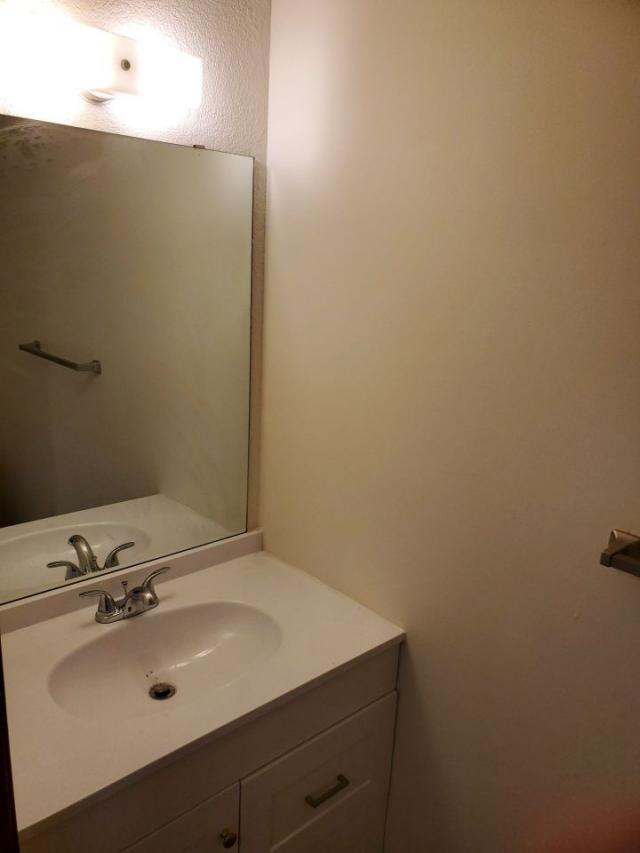 Building Photo - 3 bedroom in Billings MT 59105