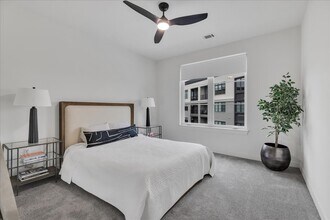 Building Photo - Leawood Village Apartments