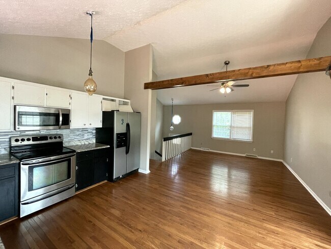 Kitchen and living room - 116 Acres Ct