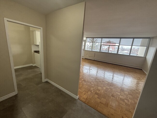 Building Photo - 1061 Queen's Blvd