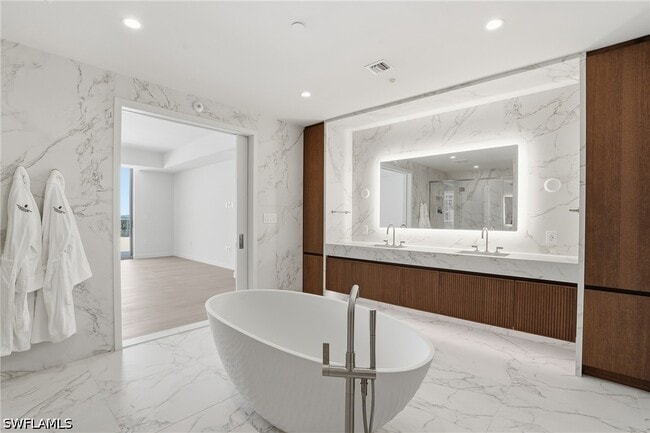 Building Photo - 5100 Seagrass Blvd