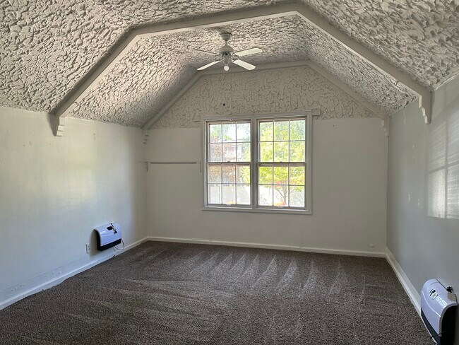 Foto del edificio - 923 E Whitman St