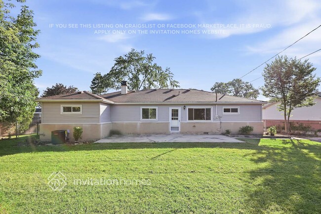 Foto del edificio - 325 Glendale Ln