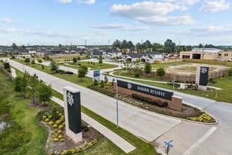 Building Photo - 1319 N Yellow Rose Ct