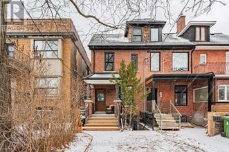 Building Photo - 381 St Clarens Ave