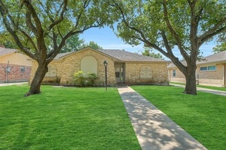 Building Photo - 11715 Brighton Ln