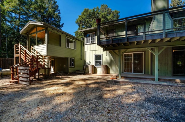 Photo - 475 Riverview Dr Townhome