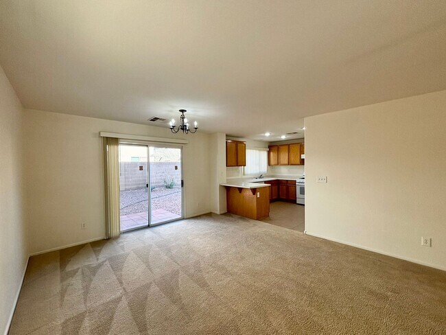 Foto del edificio - 6248 Desert Lavender Ave