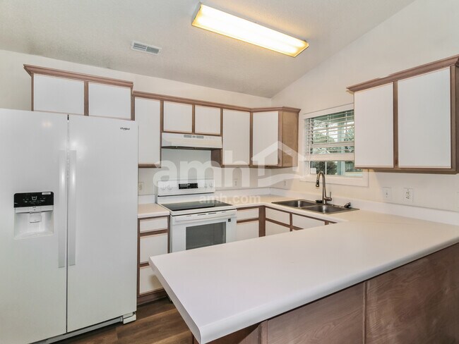 Foto del edificio - 7529 Foxwerth Dr