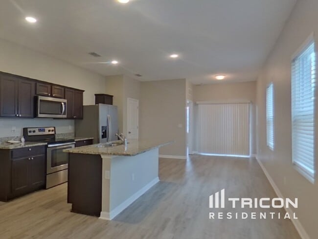 Building Photo - 3842 Saltmarsh Loop