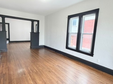 Building Photo - 761 Cataraqui St