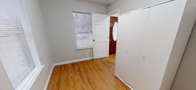 Foto del edificio - 13806 Cambourne Dr