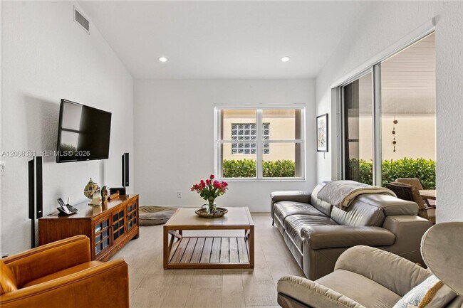Foto del edificio - 2973 NW 97th Ct
