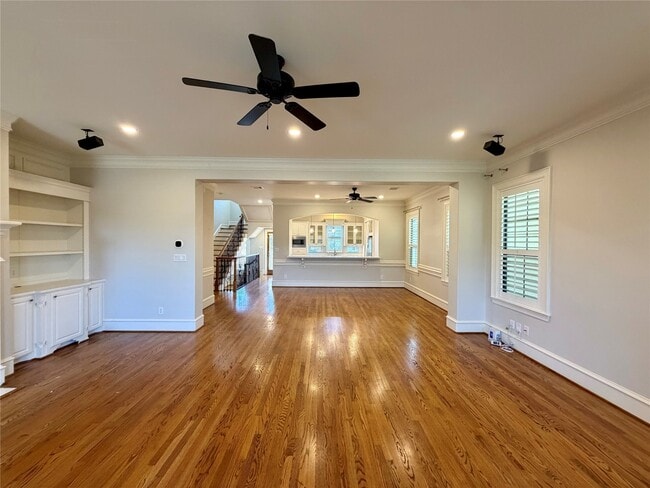 Foto del edificio - 2710 Nicholson St