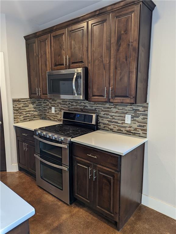 Foto del edificio - 1125 Walton Ln