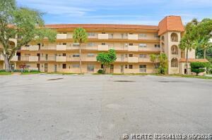Building Photo - 6200 S Falls Cir Dr