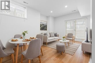 Building Photo - 44 Thatcher Ave