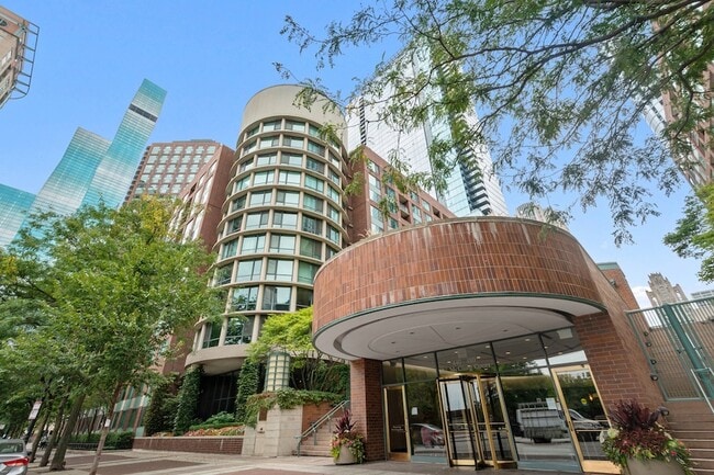 Photo - 440 N McClurg Ct Apartment