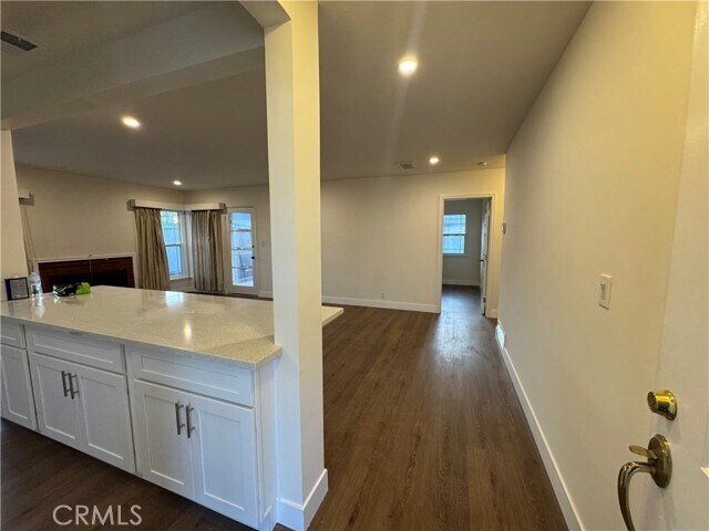 Foto del edificio - 1716 E Sycamore St