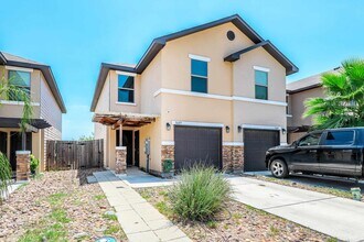 Building Photo - 5609 Montevista Dr