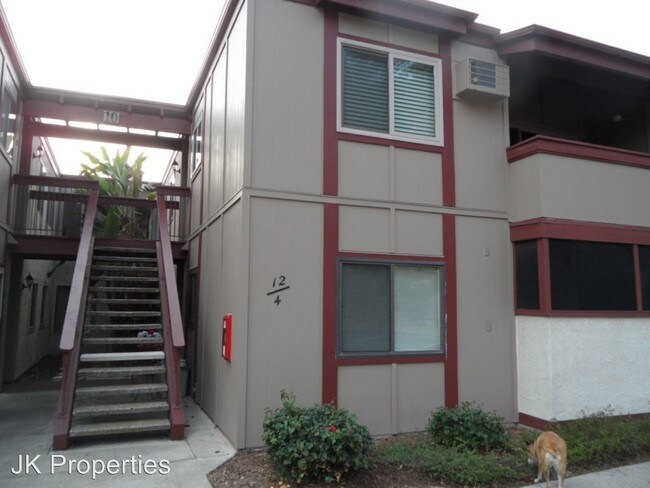 Foto del edificio - 5482 Adobe Falls Rd