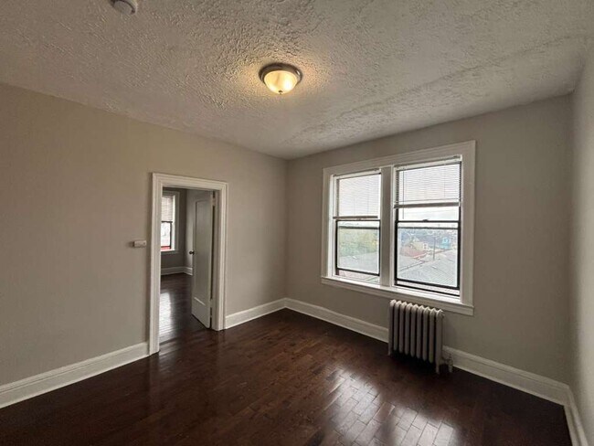 Foto del edificio - 54 Linden Ave