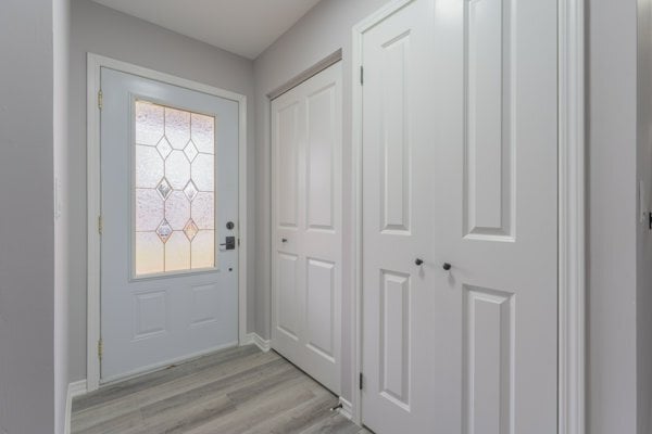 Building Photo - 811 Overlea Ct