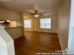 Foto del edificio - 6305 Worchester Knoll