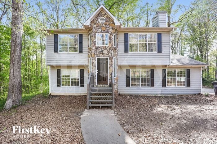 Primary Photo - 390 Fox Meadow Dr