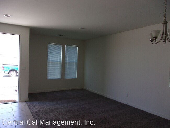 Building Photo - 4 br, 2 bath House - 2607 Ricki Jeanne Ave.