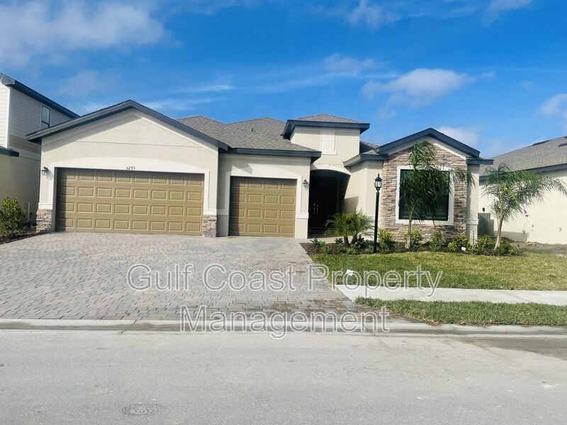Primary Photo - 3293 Altamira Dr
