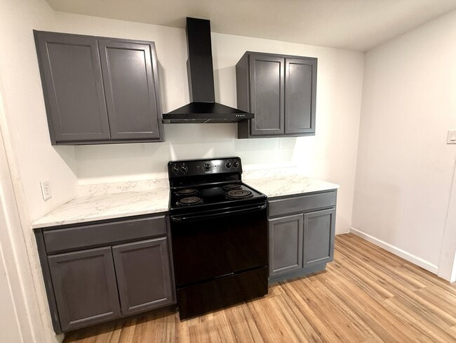 Foto del edificio - 904 Davis St