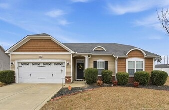 Building Photo - 601 Collinwood Dr
