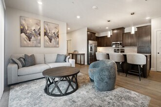 Interior Photo - 102 West Crossing Apartments